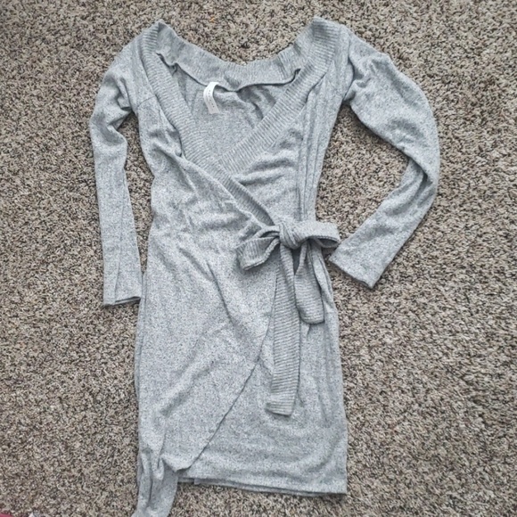 Grey wrap dress - Picture 1 of 1